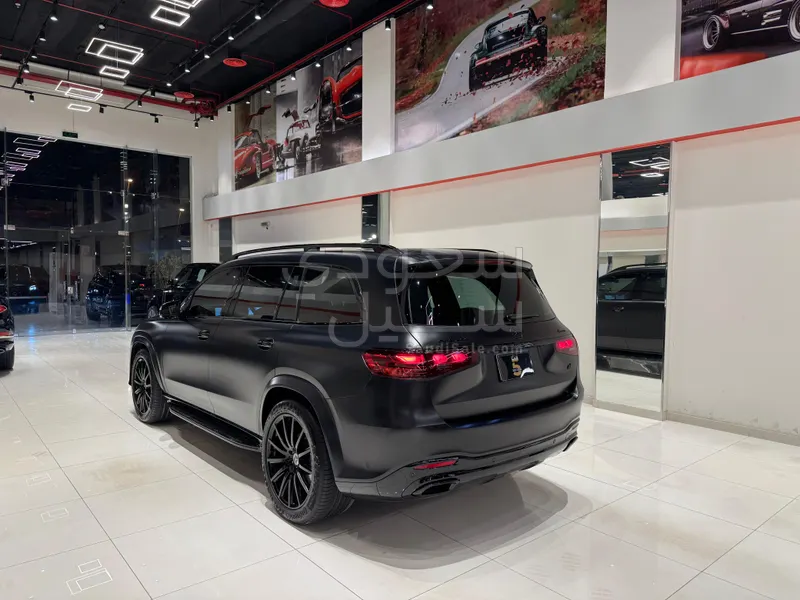 2025 Mercedes-Benz GLS 450