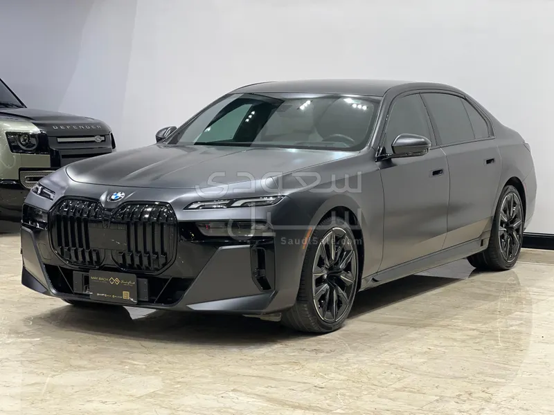 2023 BMW 7 Series 760i