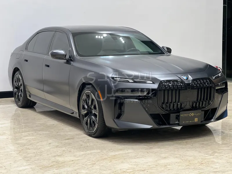2023 BMW 7 Series 760i
