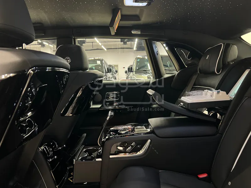 2019 Rolls-Royce Phantom