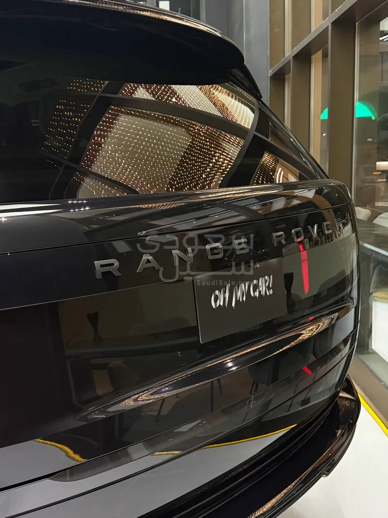 2025 Land Rover Range Rover HSE