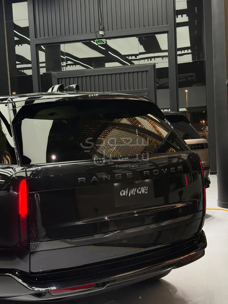 2025 Land Rover Range Rover HSE