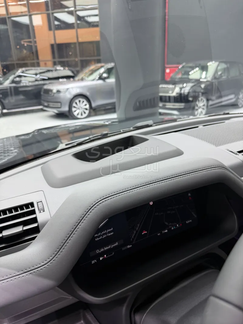 2025 Land Rover Defender carpathian edition
