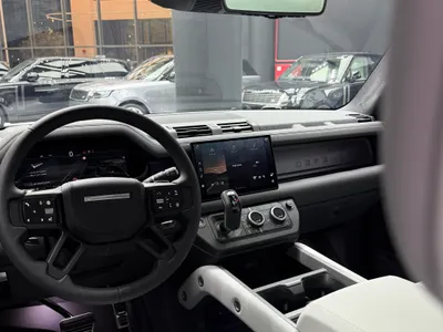 2025 Land Rover Defender carpathian edition