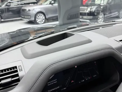 2025 Land Rover Defender carpathian edition