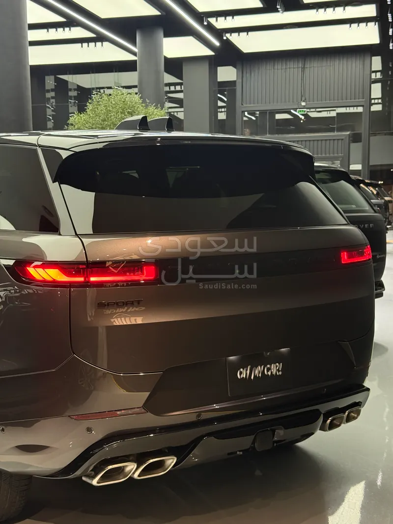2025 Land Rover Range Rover Sport HSE