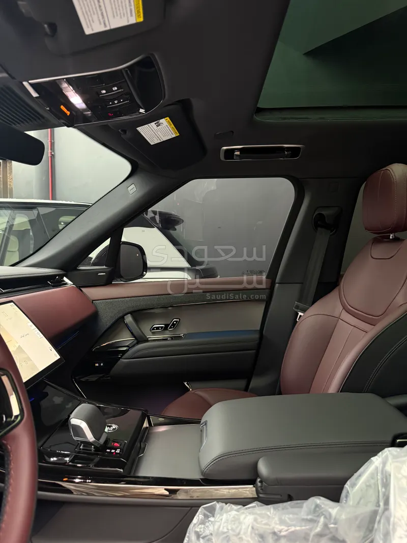 2025 Land Rover Range Rover Sport HSE