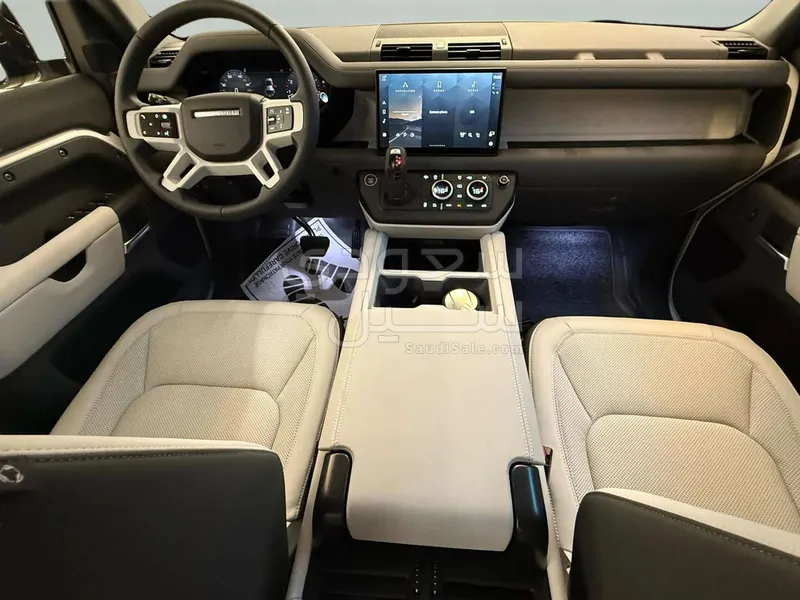 2025 Land Rover Defender S