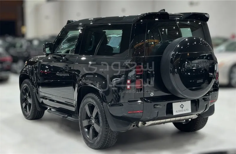 2023 Land Rover Defender S