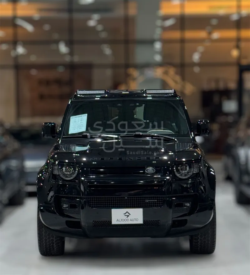 2023 Land Rover Defender S