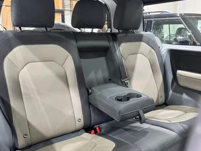 2023 Land Rover Defender S