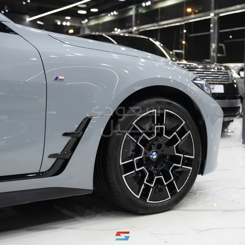 2025 BMW 4 Series 430i