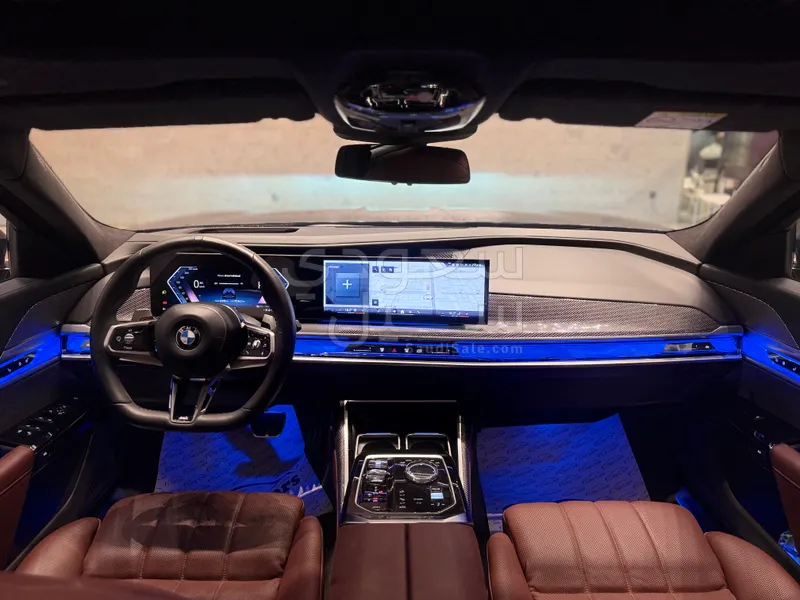2023 BMW 7 Series 740i