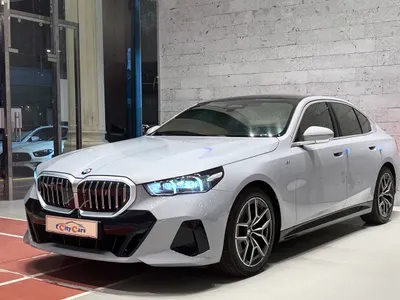 2024 BMW 5 Series 520i