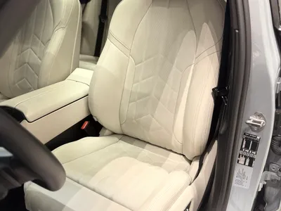 2024 BMW 5 Series 520i