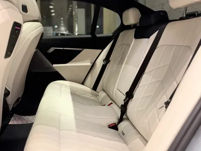 2024 BMW 5 Series 520i
