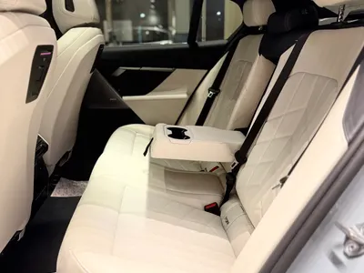 2024 BMW 5 Series 520i