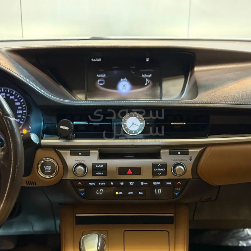 2017 Lexus ES 250