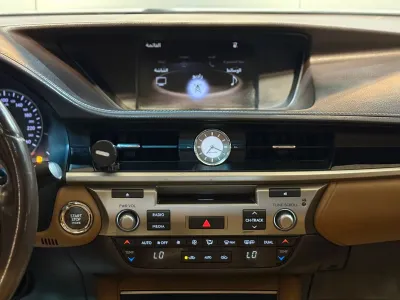 2017 Lexus ES 250