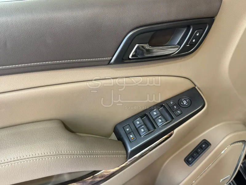 2017 جي ام سي يوكون اس ال تي