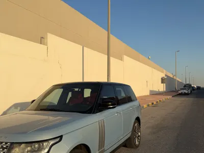 2015 لاند روفر رينج روفر فوج اوتوبيوغرافي