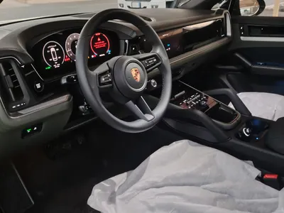 2025 Porsche Cayenne Coupe