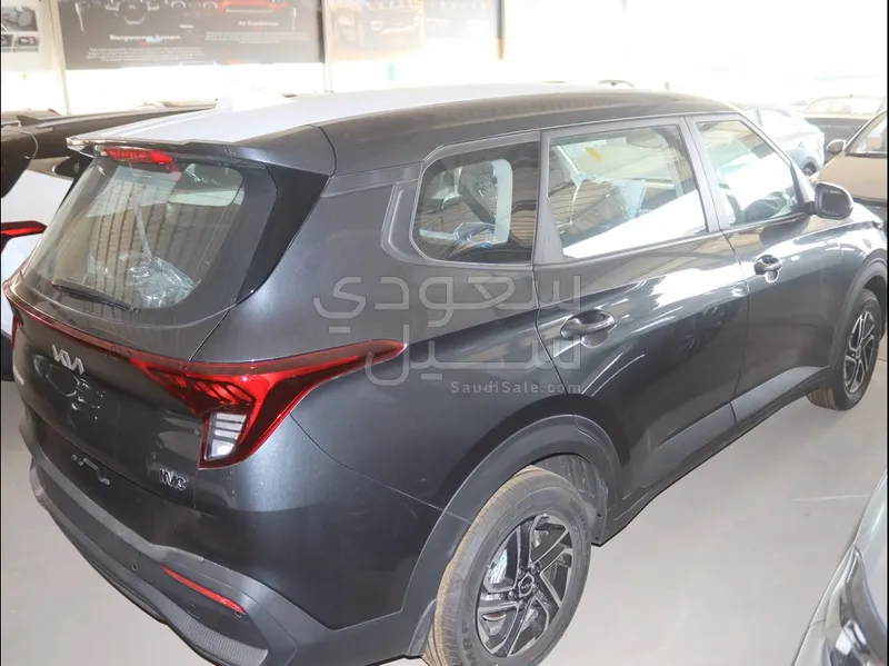 2025 Kia Carens