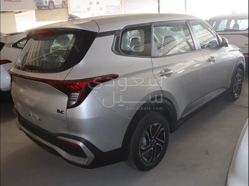 2025 Kia Carens
