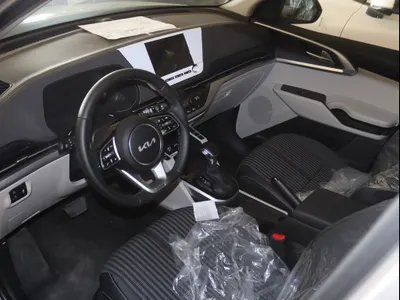2025 Kia Carens