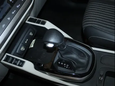 2025 Kia Carens