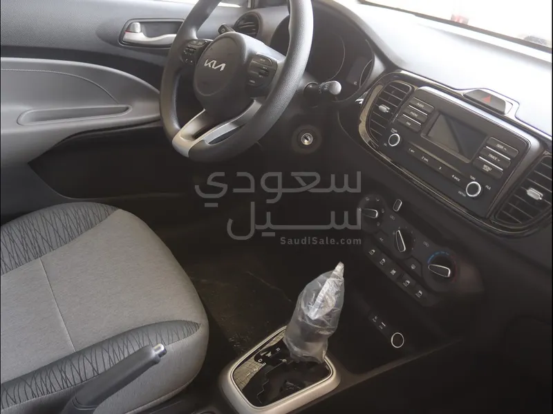 2025 Kia Pegas