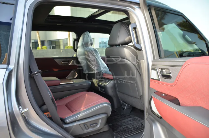 2025 Infiniti QX 80