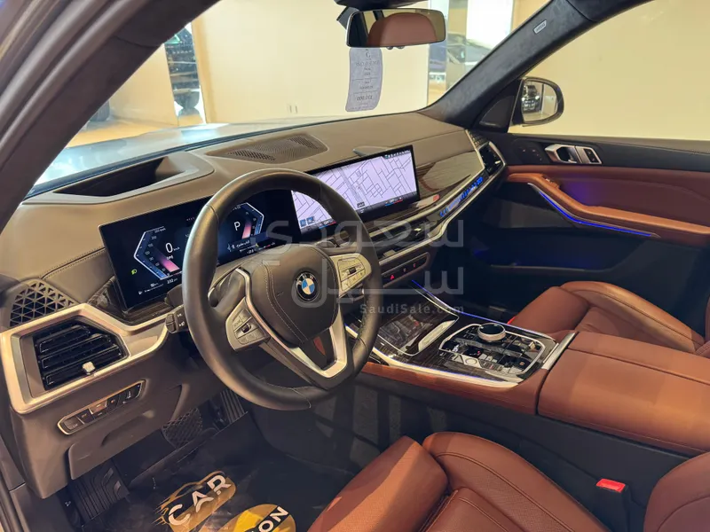 2023 BMW X Series 7