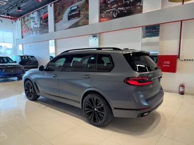 2023 BMW X Series 7