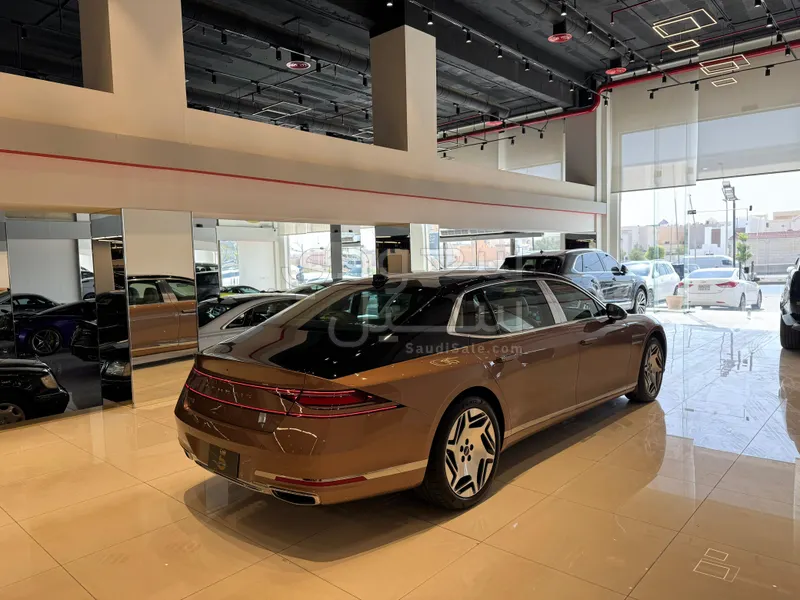 2023 Genesis G 90