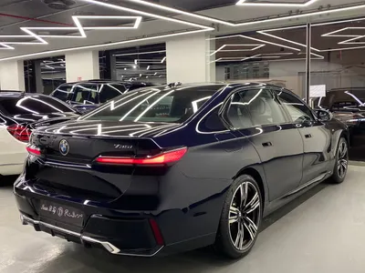 2024 BMW 7 Series 735i