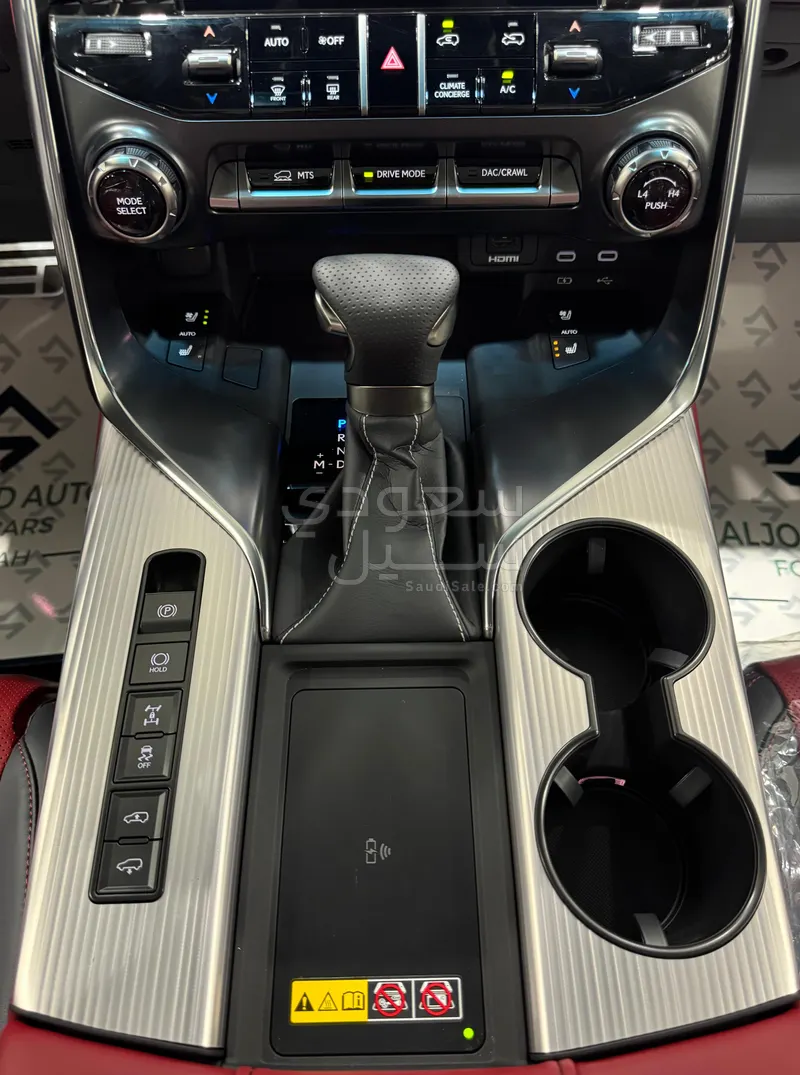 2025 Lexus LX 600 F