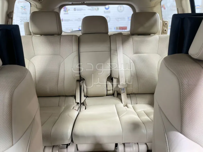 2020 Lexus LX 570 S