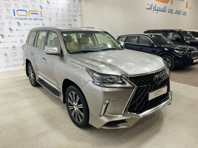 2020 Lexus LX 570 S