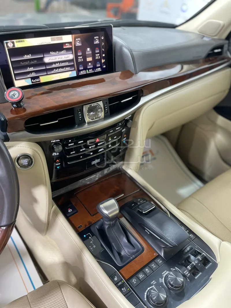 2020 Lexus LX 570 S