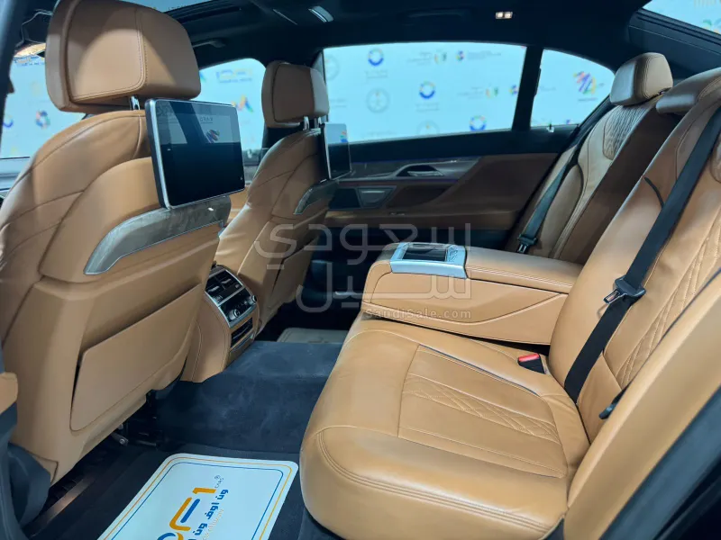 2020 BMW 7 Series 730Li