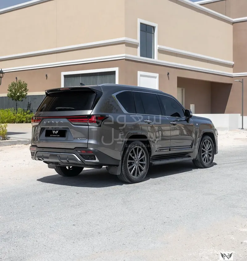 2022 Lexus LX 600 F