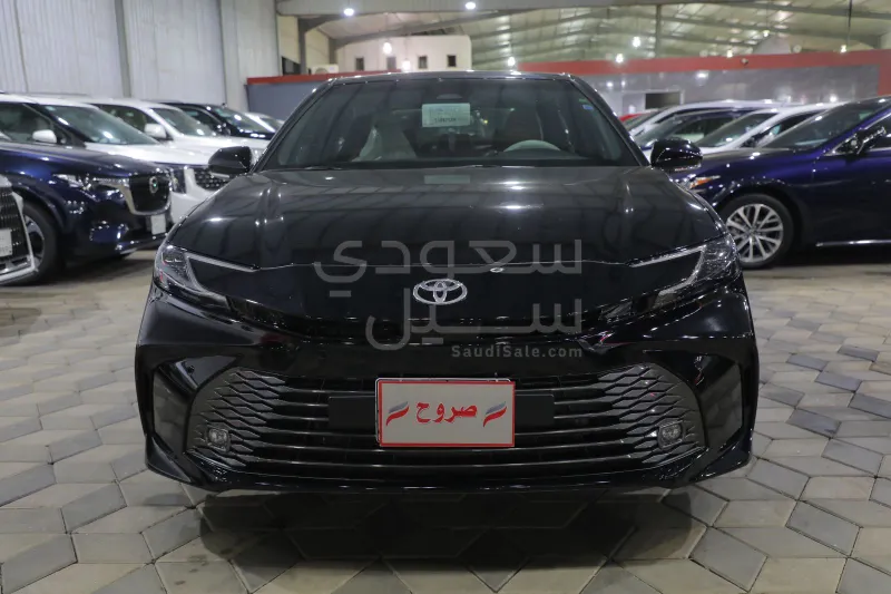 2025 تويوتا كامري غراندي