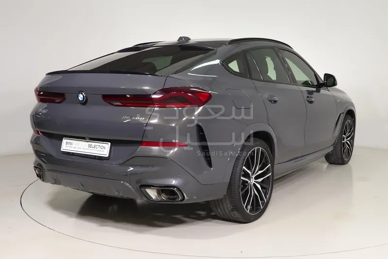 2024 BMW X Series 6 M Kit