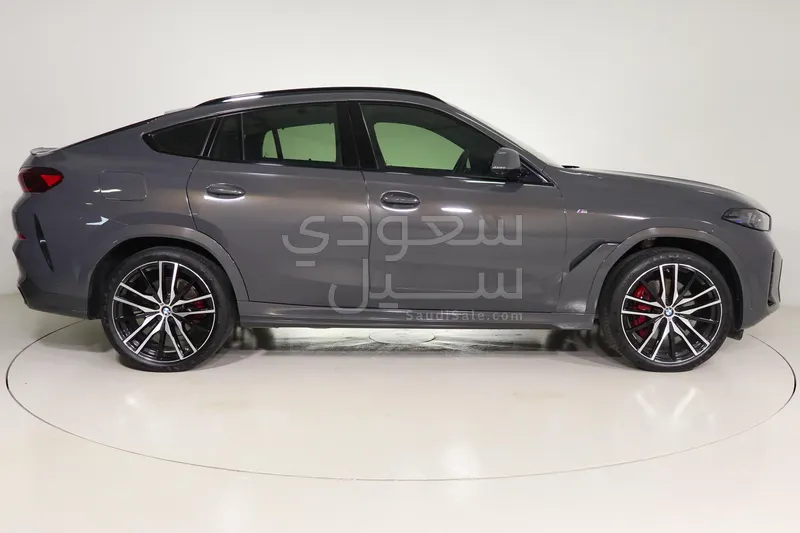 2024 BMW X Series 6 M Kit