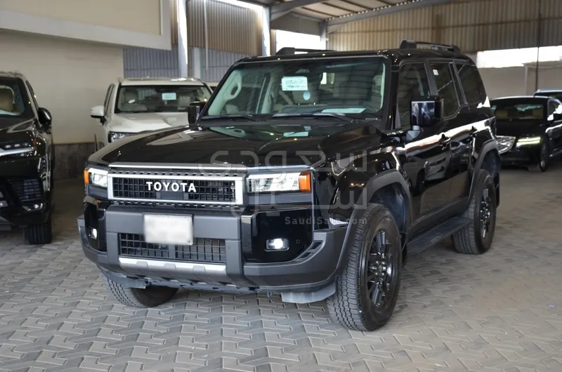 2024 Toyota Prado TX-L