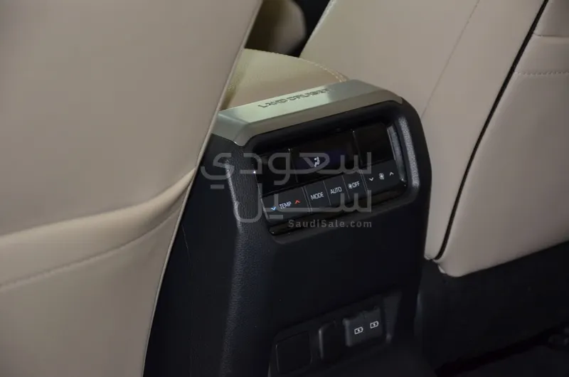 2024 Toyota Prado TX-L