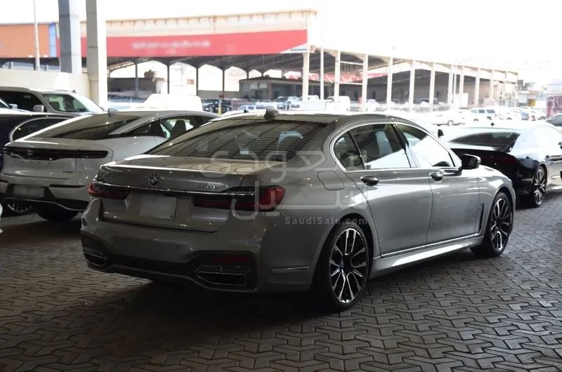 2020 BMW 7 Series 730Li