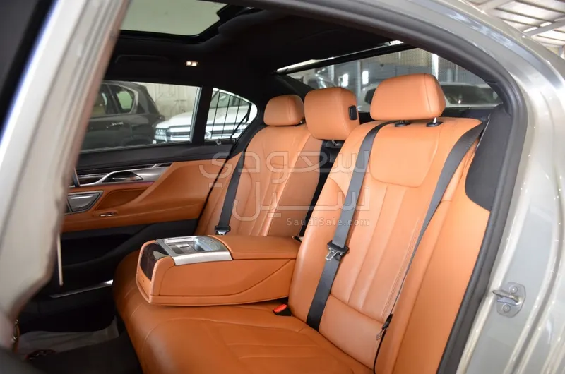 2020 BMW 7 Series 730Li
