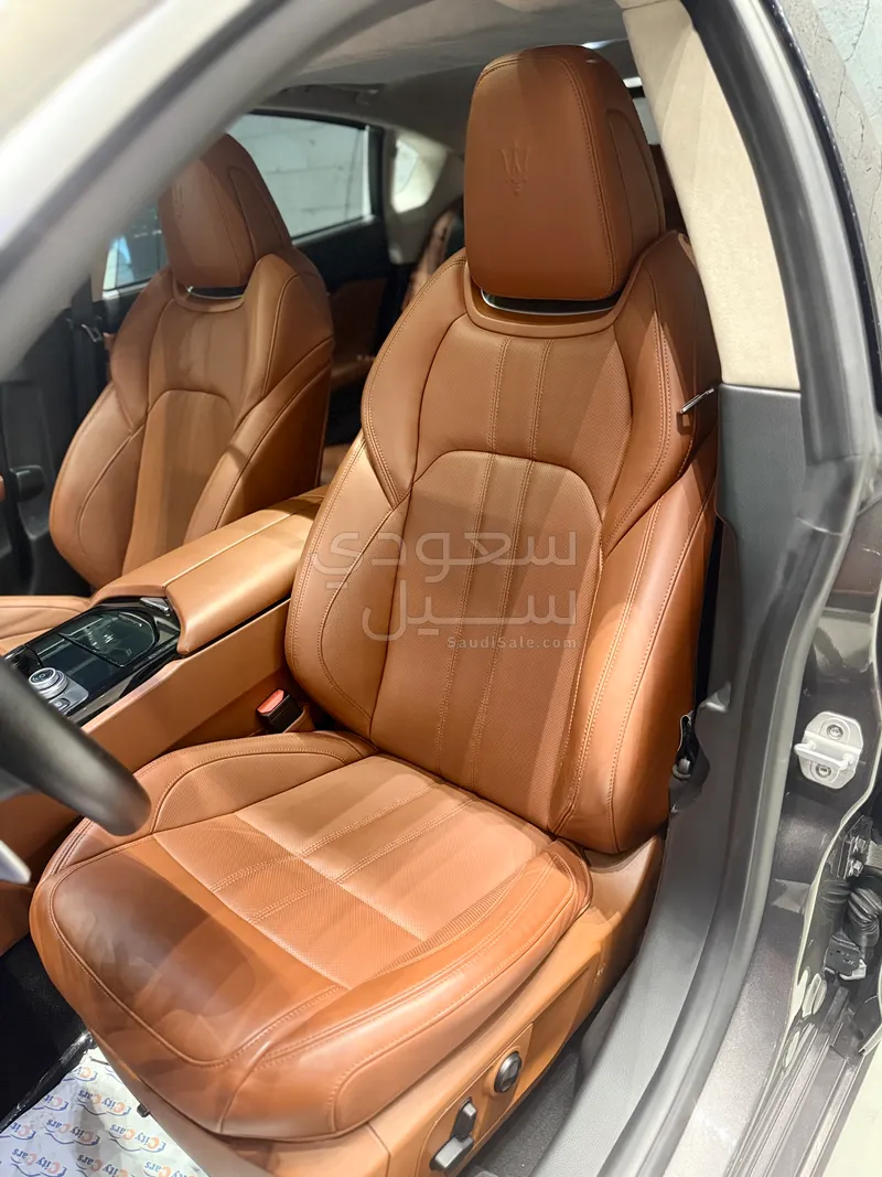 2018 Maserati Quattroporte F1